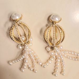 Tuckernuck earrings